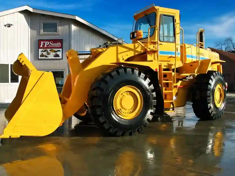 Heavy Equipment Parts - yellow wheel loader